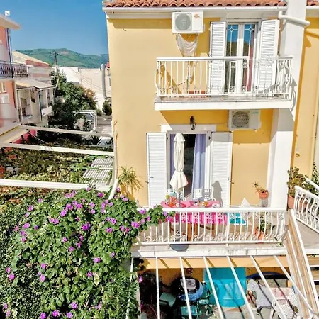 Evita's Ikia Seaside Luxury House Casa vacanze